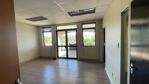 Office to let in Midrand (1)
